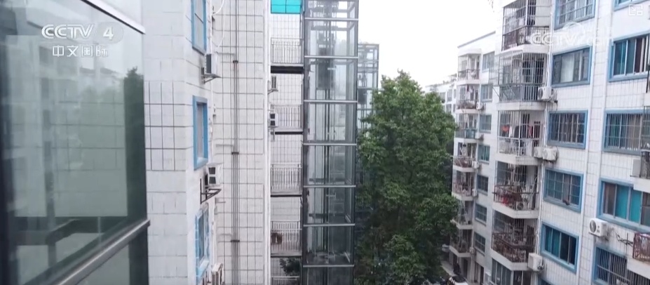 机器人“建设者”+好设计、好材料助力 建设“好房子”构筑民生“大幸福”