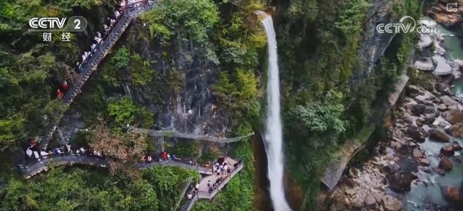 “票根+”串起“消费链” 给票根“加点戏”撬动二次消费“流量密码” “票根+”串起“消费链” 给票根“加点戏”撬动二次消费“流量密码”