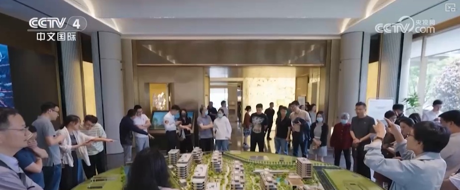 机器人“建设者”+好设计、好材料助力 建设“好房子”构筑民生“大幸福”