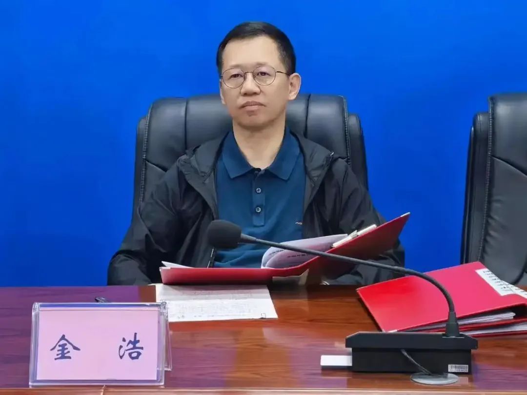 中央巡视组刚进驻，市委副书记就被查