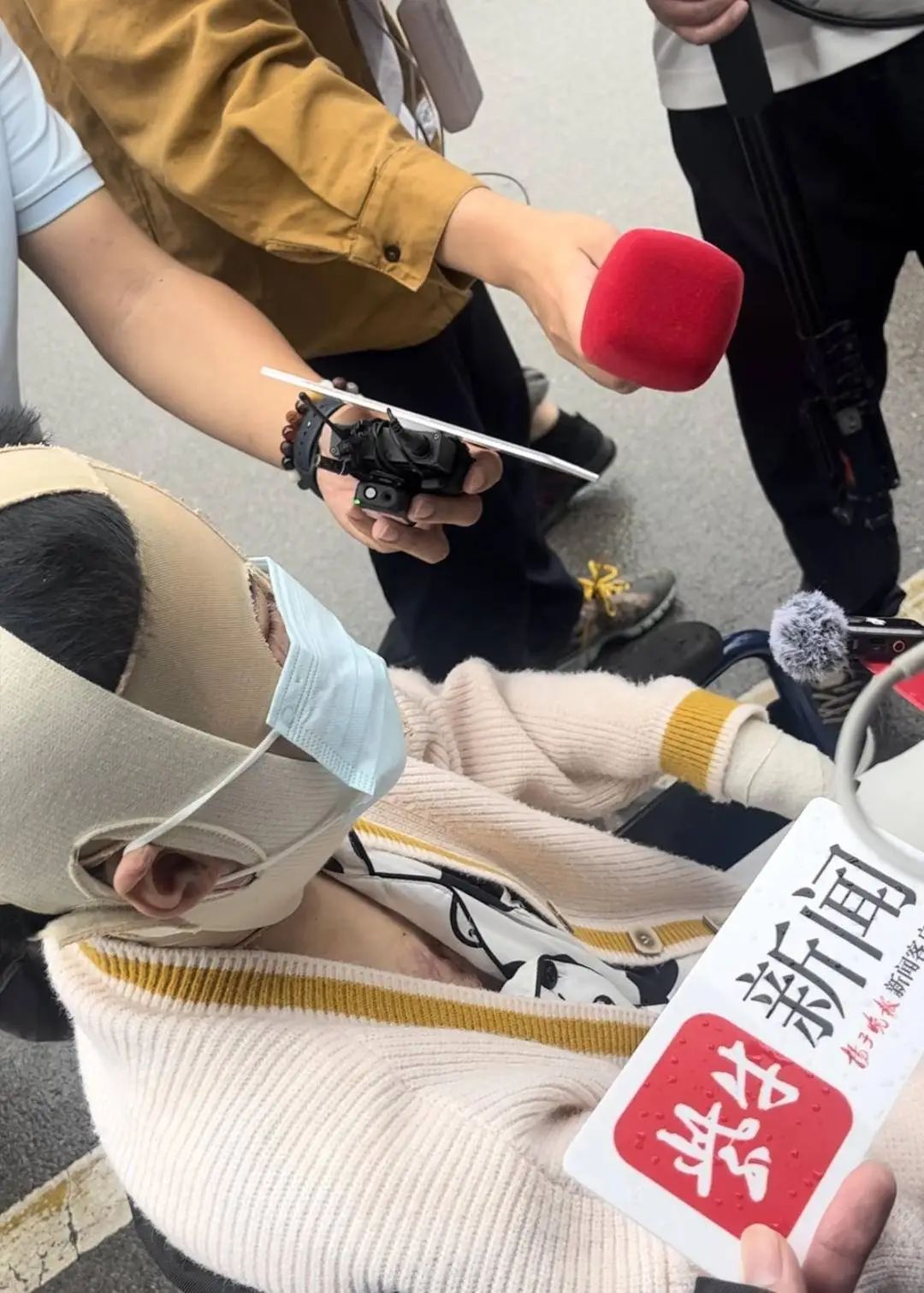 “女孩被前男友泼汽油烧伤致残案”二审未当庭宣判