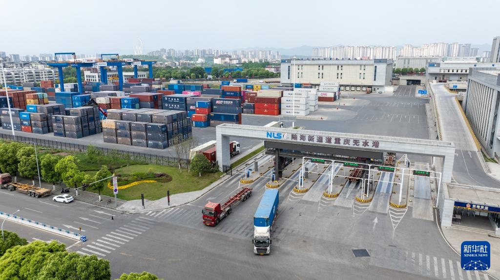 西部陆海新通道推动玻璃产业串珠成链