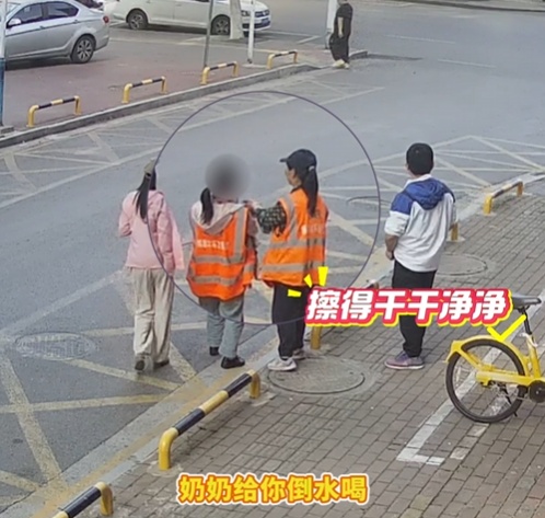 用爱守护童真！“小羊角辫”走失的22分钟里，整座城市都在当“妈妈”