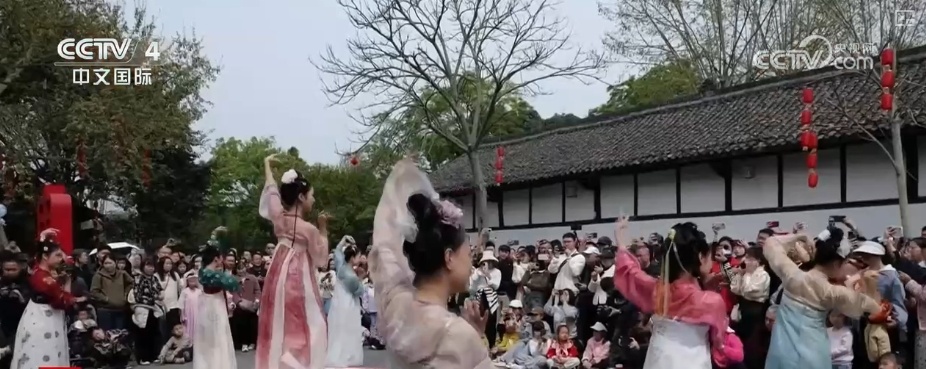 文旅新业态“吸睛”又“吸金” 多维度透视旅游消费“节节高”