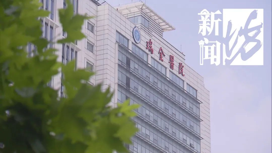 揪心！上海夫妻逃生中重度烧伤，性命垂危…百万治疗费谁来担责