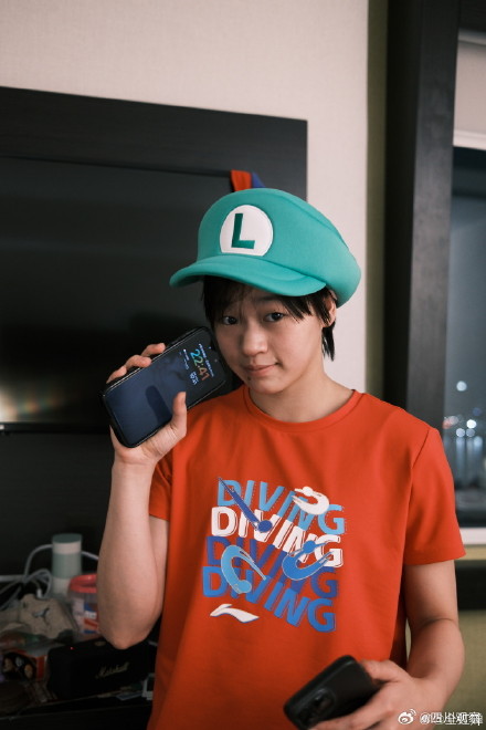 全红婵晒和陈若琳师徒日常