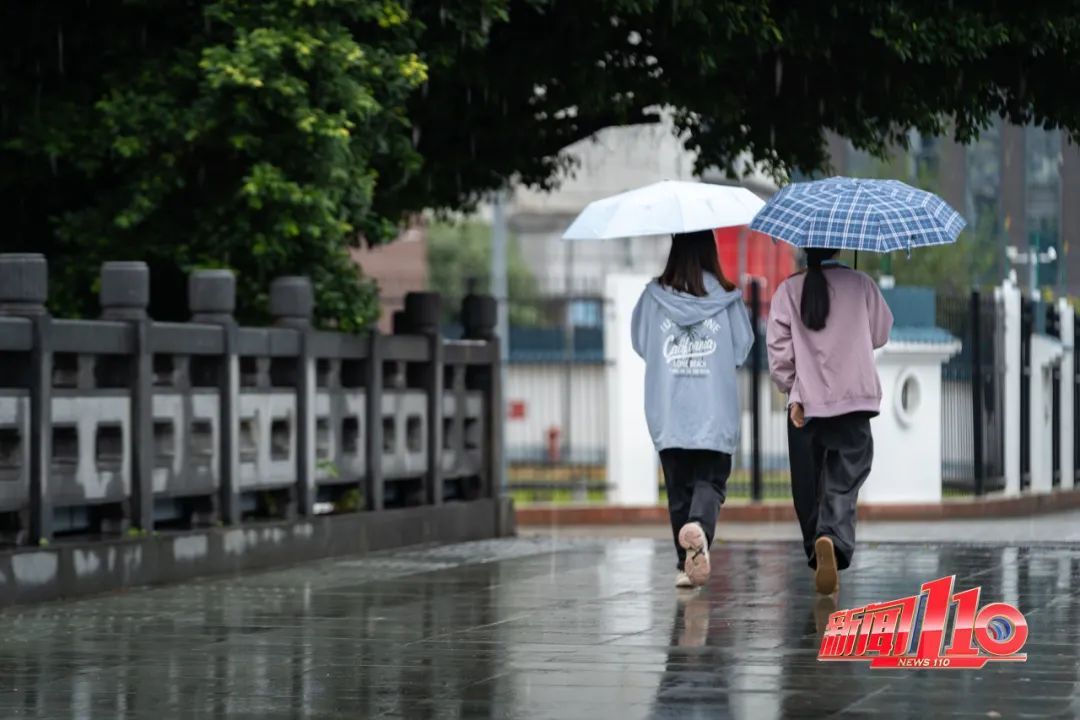 太刺激！直冲37.7℃！然后一秒天黑！福州人下班快回家！