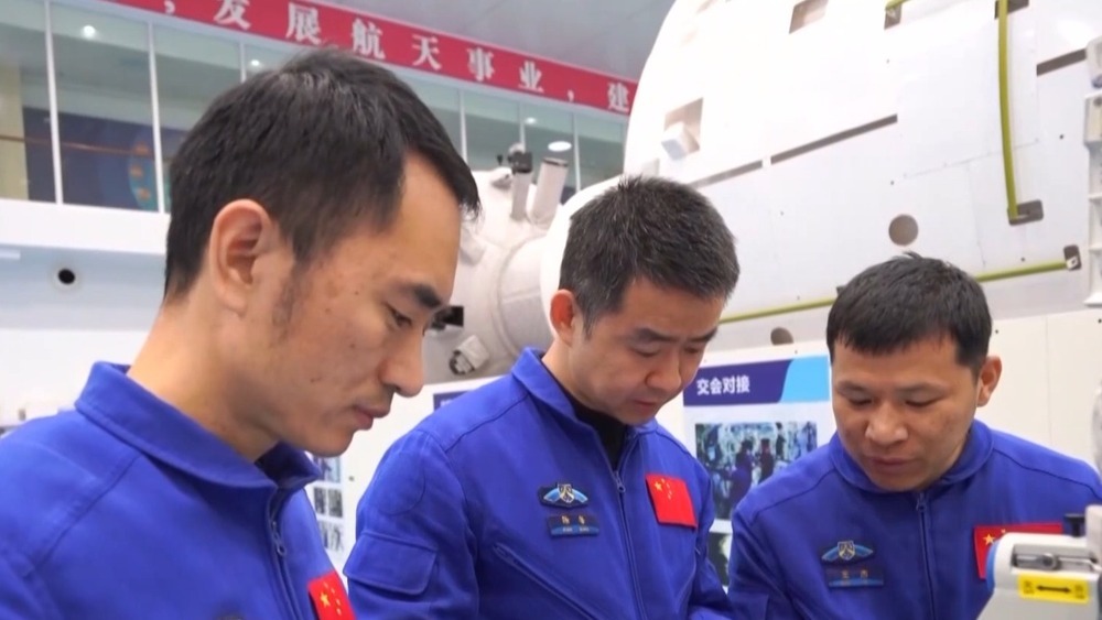 神二十乘组自述团队tag 原来“宇宙级团队”是这样练成的