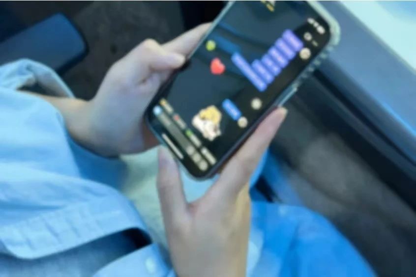 女子取15万现金给女儿当彩礼，却被警察请进了派出所