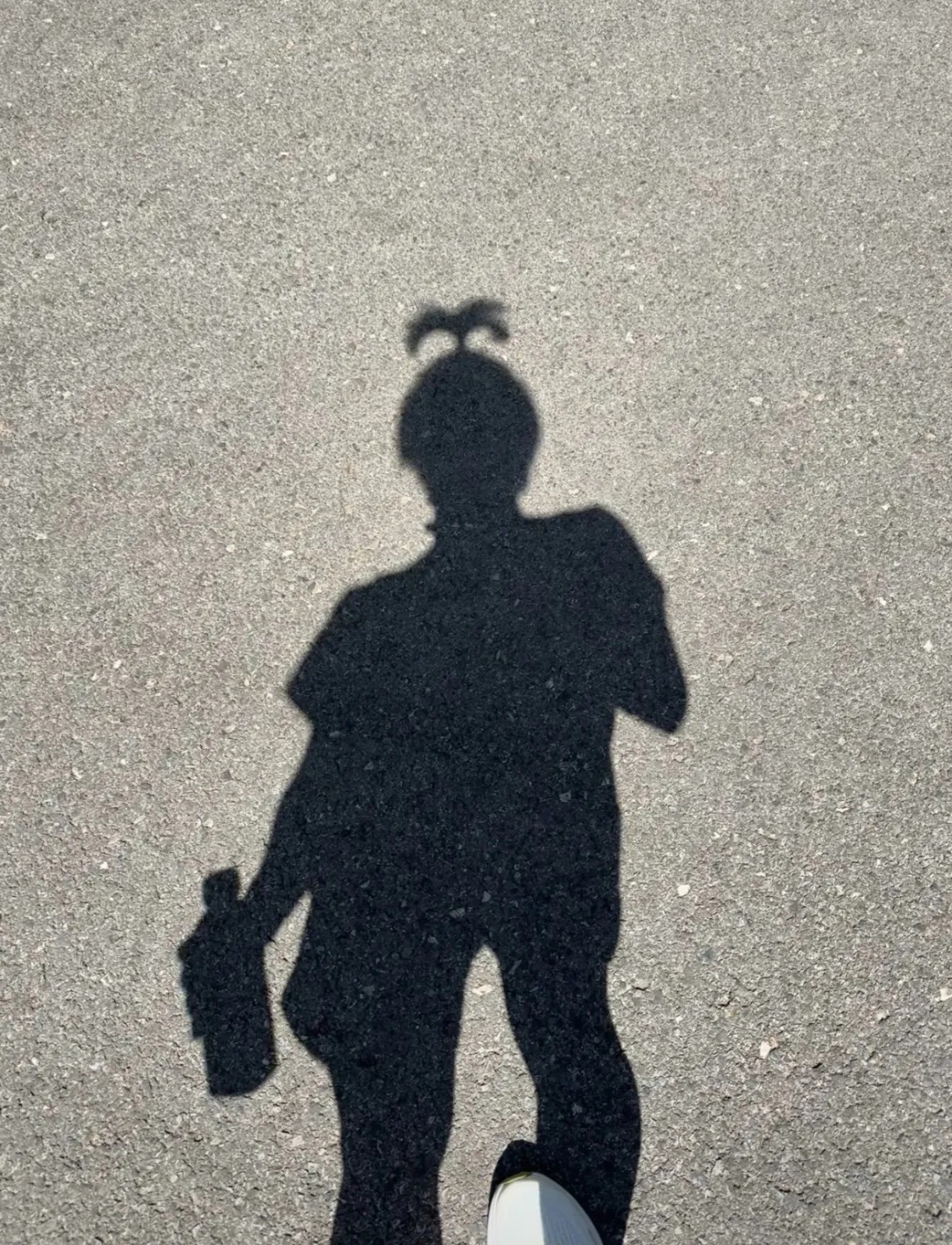 全红婵晒出训练前后的对比照，不禁发问“这还是我吗” ，网友：“小全辛苦啦”