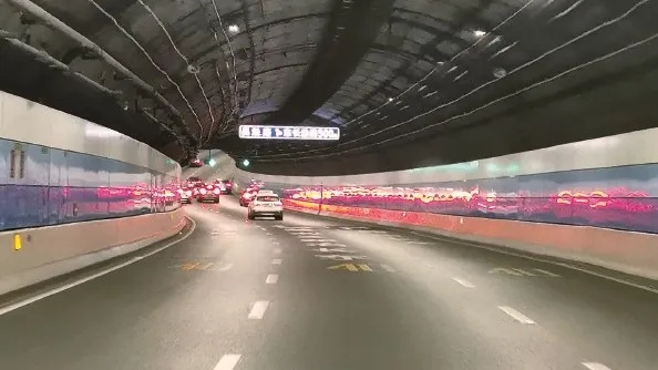 听劝！上海市民曾集中吐槽太危险：一进去就头晕想吐…开始改了