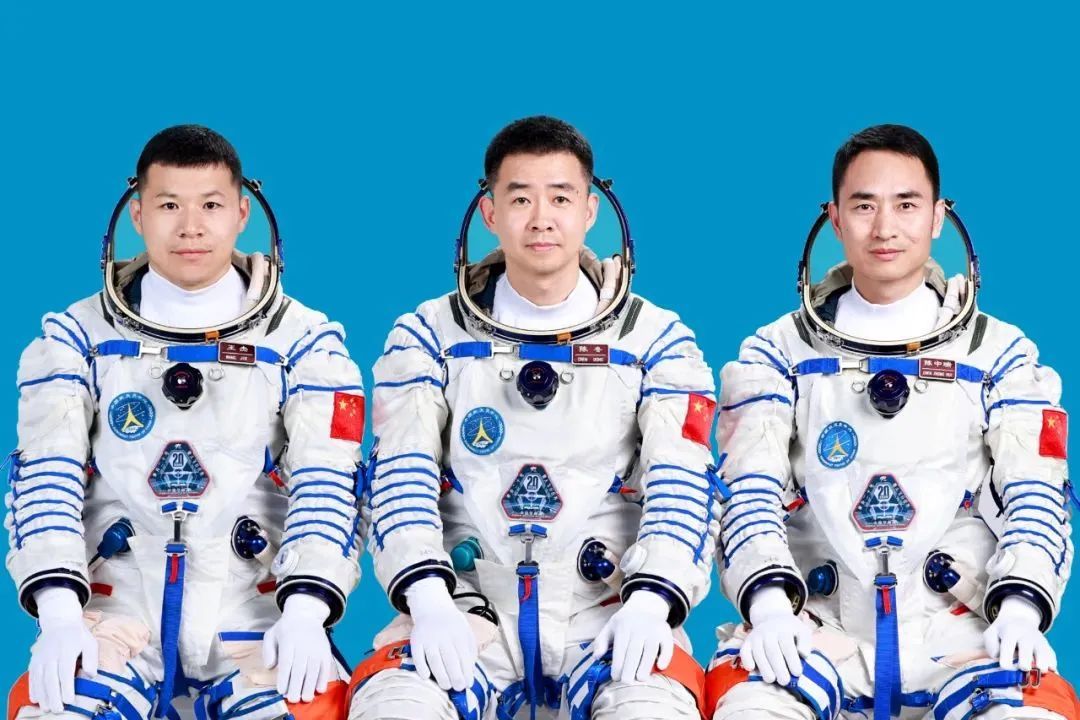 神二十明天17时17分发射！三名航天员亮相！