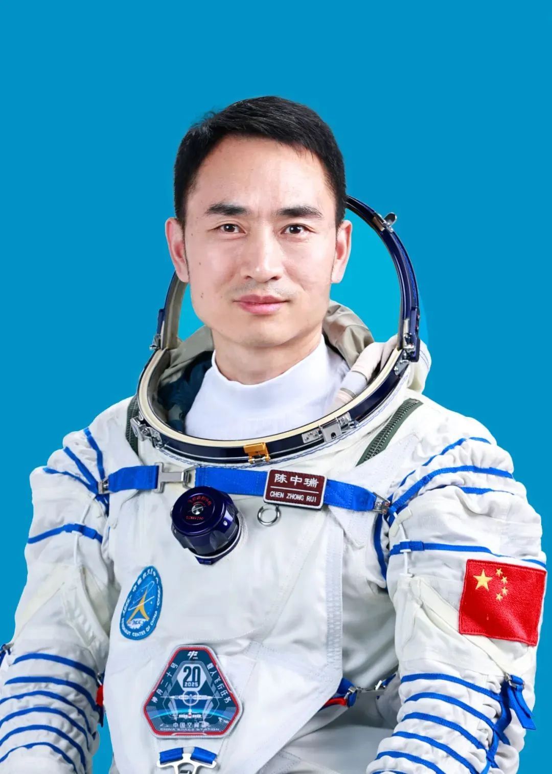 神二十明天17时17分发射！三名航天员亮相！