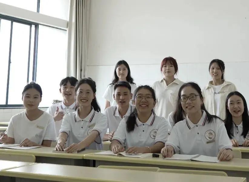 普洱茶学院一女生宿舍全员考研成功，秘诀在哪里？