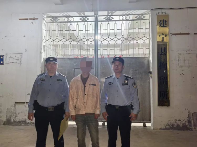 恶意别车还打人，一“路怒司机”被行拘！