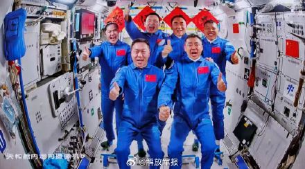 第6次“太空会师”！神舟二十号3名航天员顺利进驻中国空间站