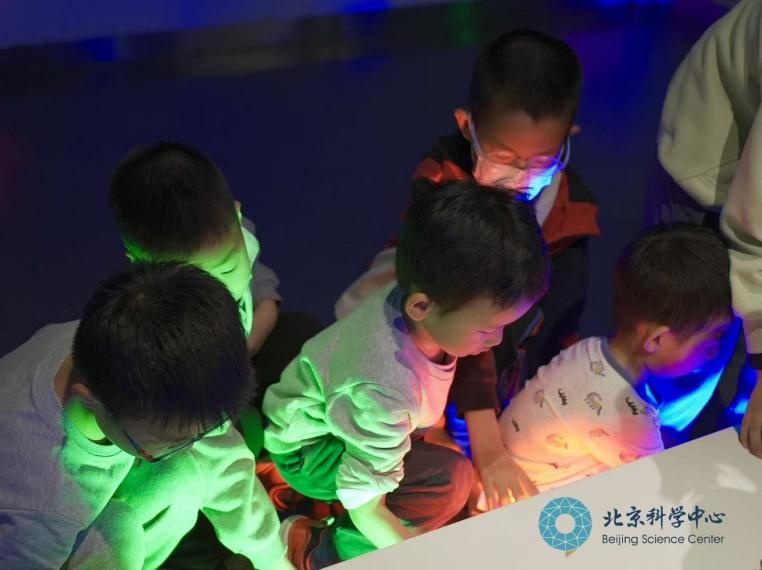 资讯动态 | 播撒科学火种&middot;点亮童年梦想 ——北京科学中心启动全新儿童科学教育活动“科学童萌”