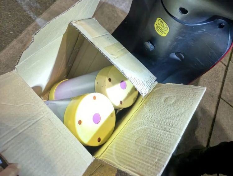 又现这种"热水瓶"，多人被抓！再次提醒：遇见请马上报警