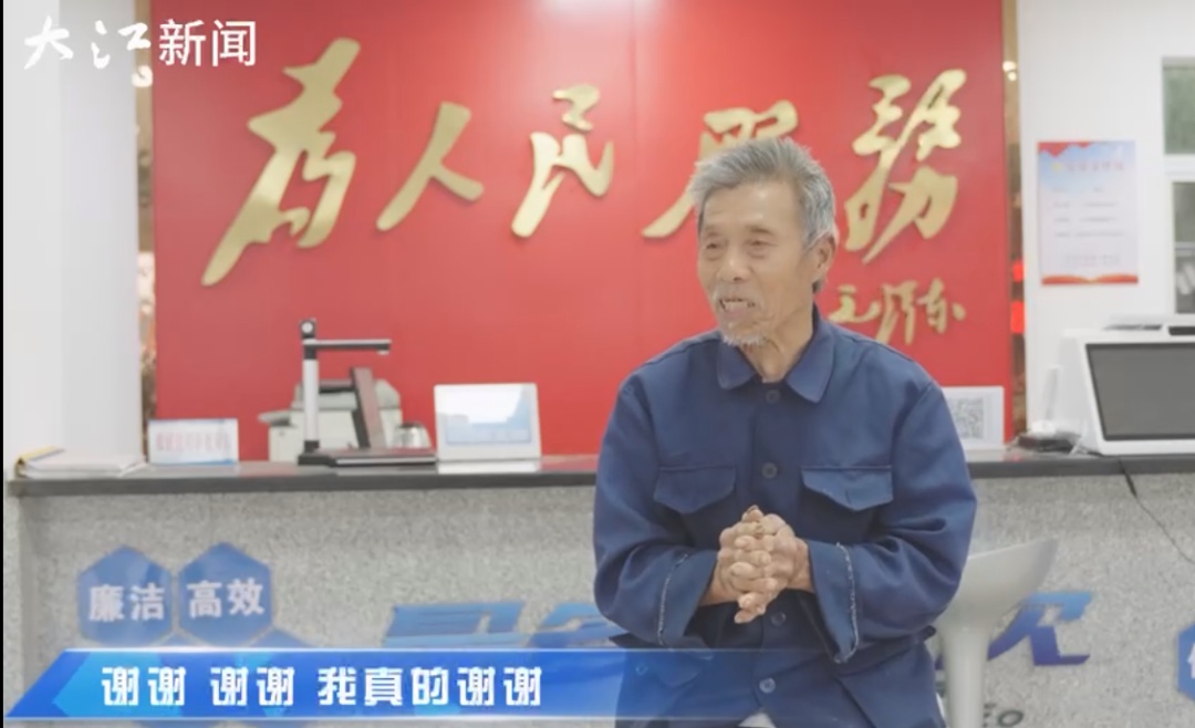 事发江西！女司机逆行猛踩刹车，网友却集体叫好！