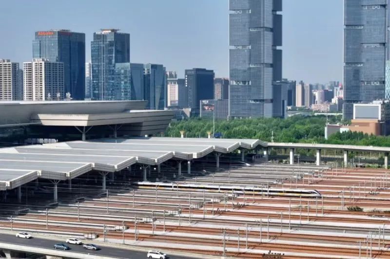 从郑州东站驶出!今起运营! 从郑州东站驶出!今起运营!