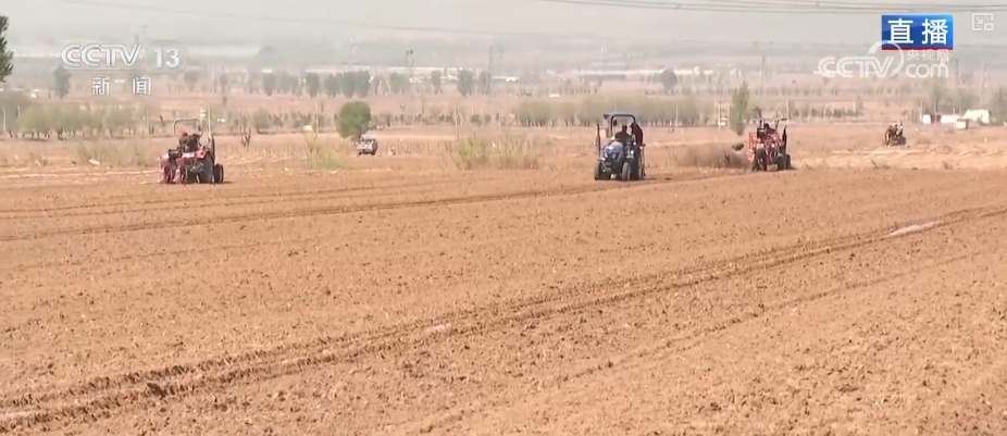 种子穿上“防护服”、土地“喝水恰到好” “智慧”春耕显身手夯实丰收基础