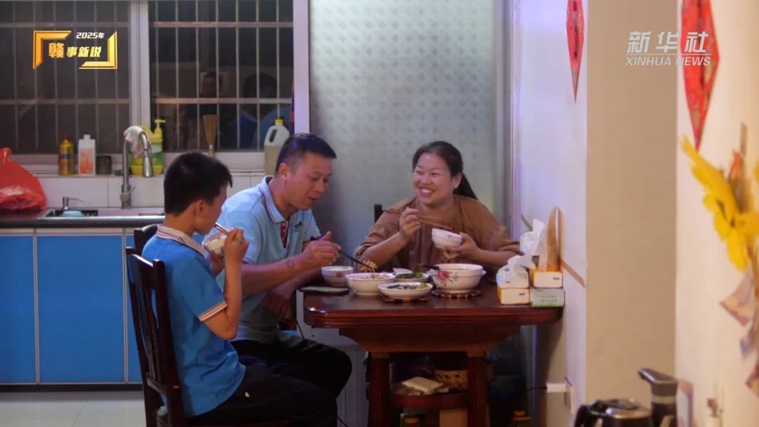 月薪6k还能接送娃,“妈妈岗”让留守妇女不再两难 月薪6k还能接送娃,“妈妈岗”让留守妇女不再两难