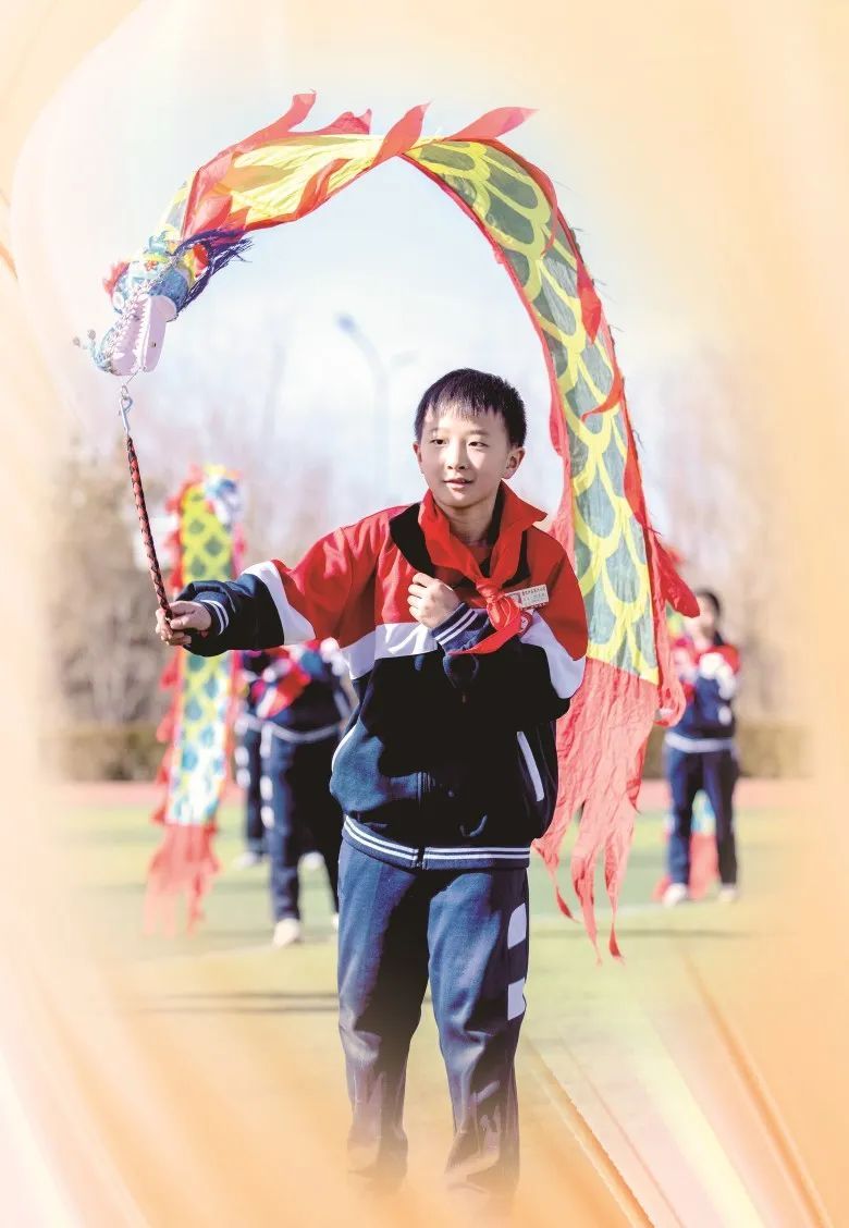 跳非遗，练武术……各地花式课间操，来试试？