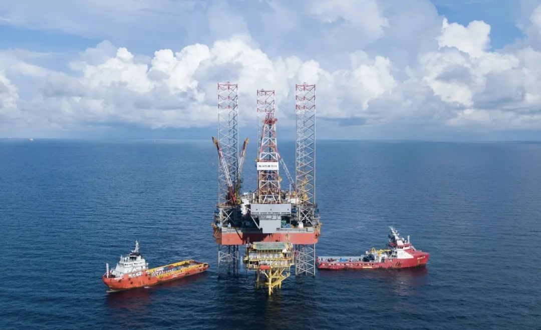 揭秘!大海上的“国之重器”,如何叩开海底宝藏之门? 揭秘!大海上的“国之重器”,如何叩开海底宝藏之门?