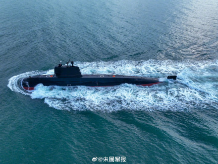 燃！海军潜艇训练大片超硬核