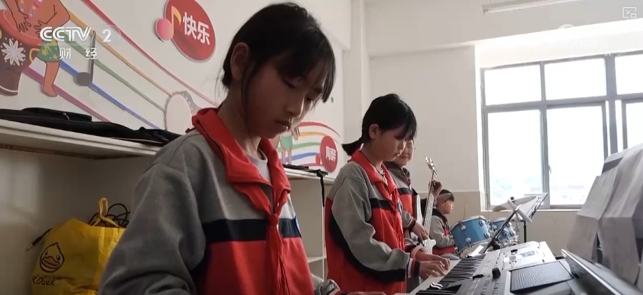 “中国制造”品质出众花样“上新”收获好评 在世界舞台上奏响新乐章