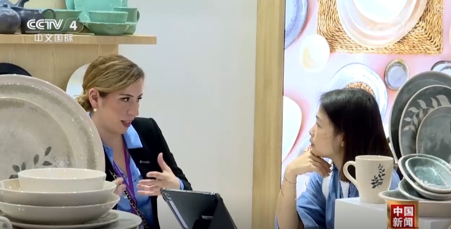 企业创新设计与技术突破成亮点 海外采购商看好中国市场签下大单 企业创新设计与技术突破成亮点 海外采购商看好中国市场签下大单