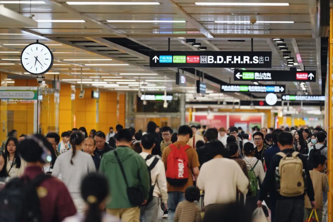 人人人人！广州地铁提醒：这几天，部分地铁线路运营时间有调整