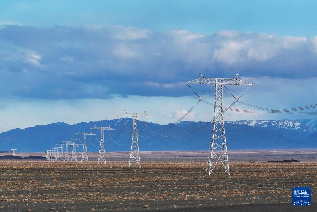“疆电入渝”工程巴里坤换流站正式启动带电调试 “疆电入渝”工程巴里坤换流站正式启动带电调试