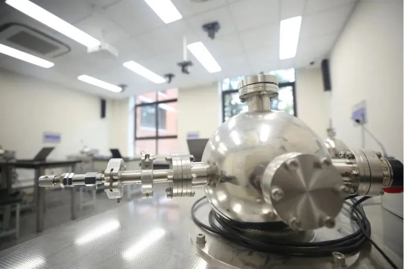 复旦校友夫妇,一次性捐赠10亿人民币! 复旦校友夫妇,一次性捐赠10亿人民币!