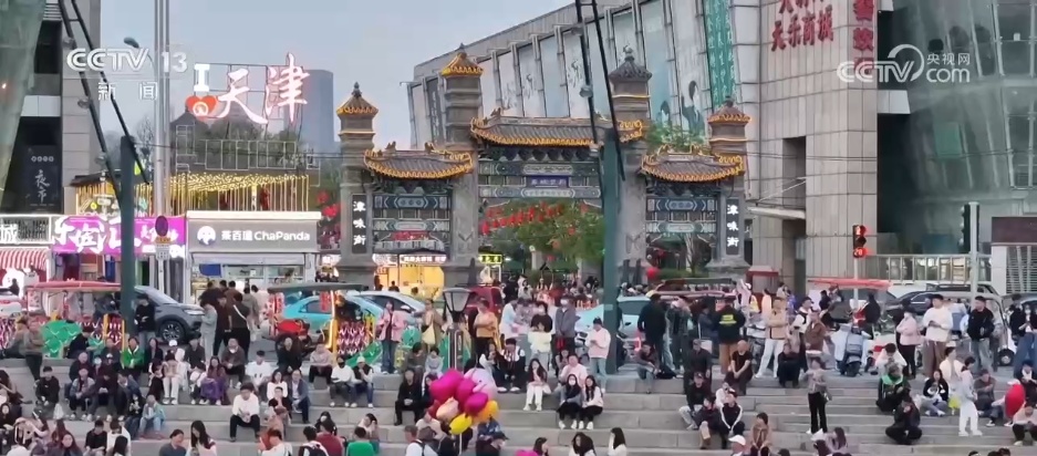 多地以“船”为媒“上新”消费新场景新业态 文旅市场潜力不断激活 多地以“船”为媒“上新”消费新场景新业态 文旅市场潜力不断激活