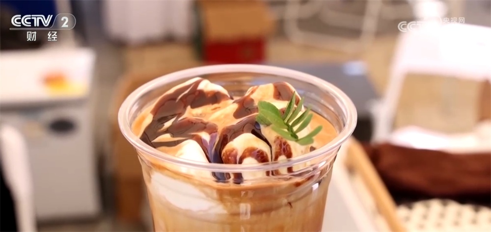 “咖啡+”激活“春日经济”“舌尖上”的消费 乡村旅游展现无限可能 “咖啡+”激活“春日经济”“舌尖上”的消费 乡村旅游展现无限可能