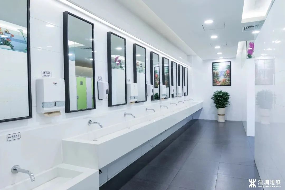 深圳地铁连这个都有了？网友：有救了！好实用！