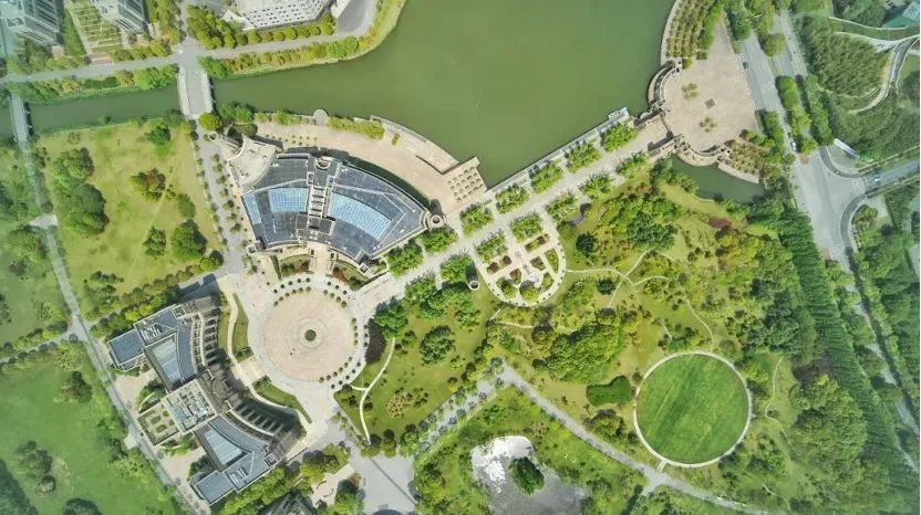 复旦校友夫妇,一次性捐赠10亿人民币! 复旦校友夫妇,一次性捐赠10亿人民币!