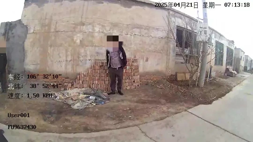 为躲交警，宁夏一男子上演“丛林大逃亡”……