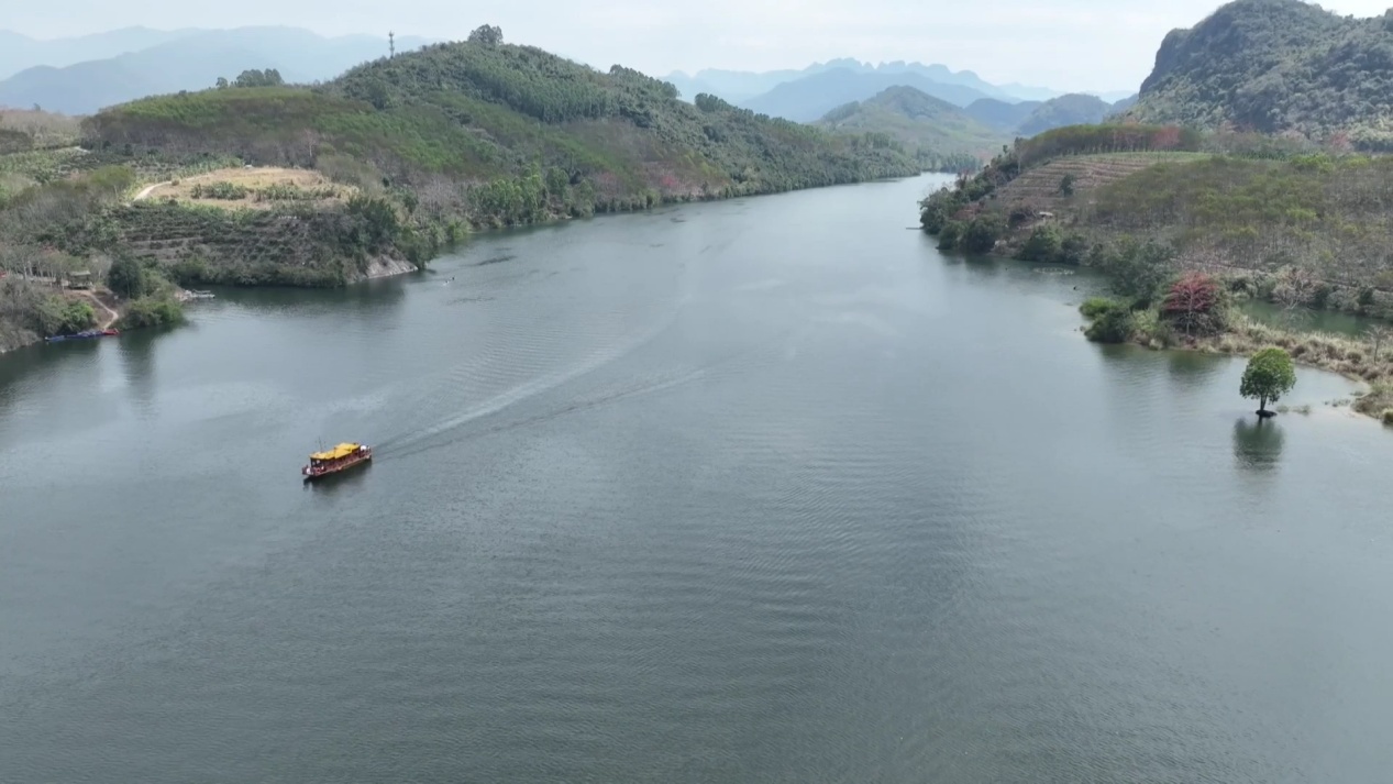 迎“五一” 海南多地推出文旅“大餐”丰富供给 迎“五一” 海南多地推出文旅“大餐”丰富供给