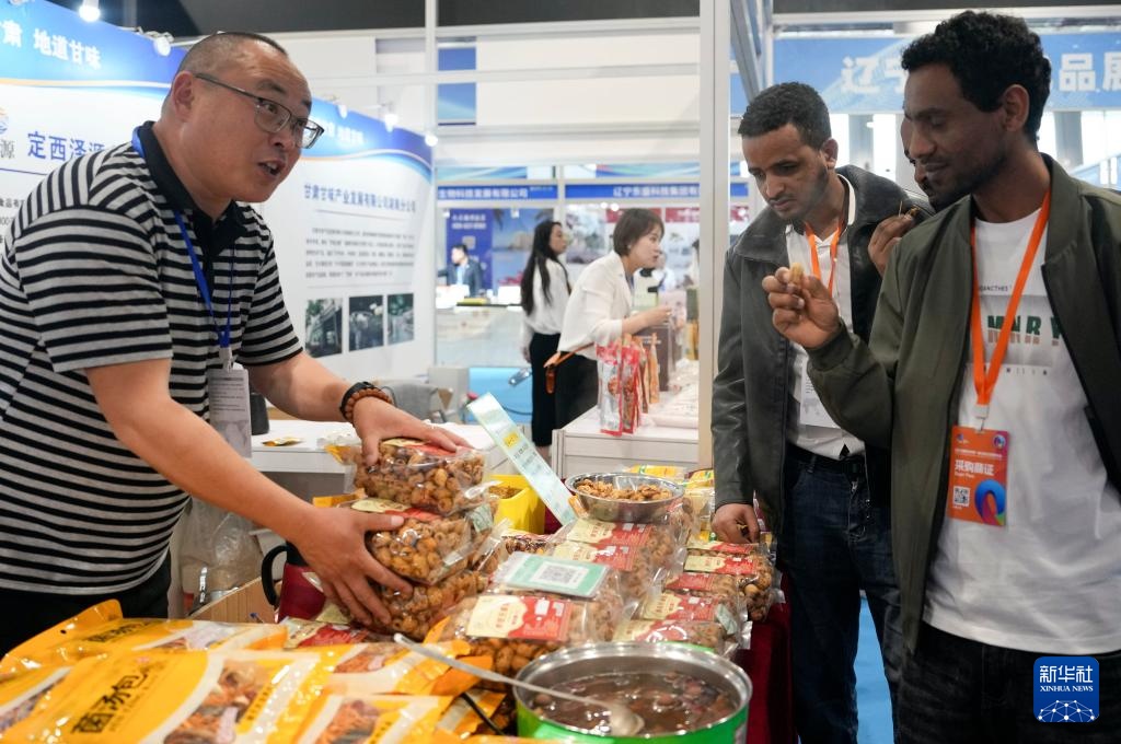 “外贸优品中华行湖南站”在湖南株洲启动 “外贸优品中华行湖南站”在湖南株洲启动