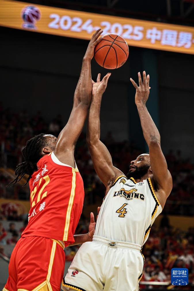 CBA季后赛半决赛:浙江方兴渡胜辽宁本钢 CBA季后赛半决赛:浙江方兴渡胜辽宁本钢