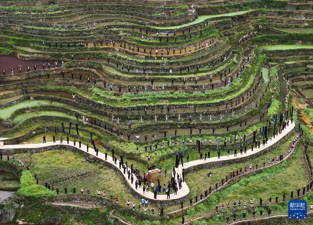 加榜梯田：展农耕文化 &nbsp;秀民族服饰