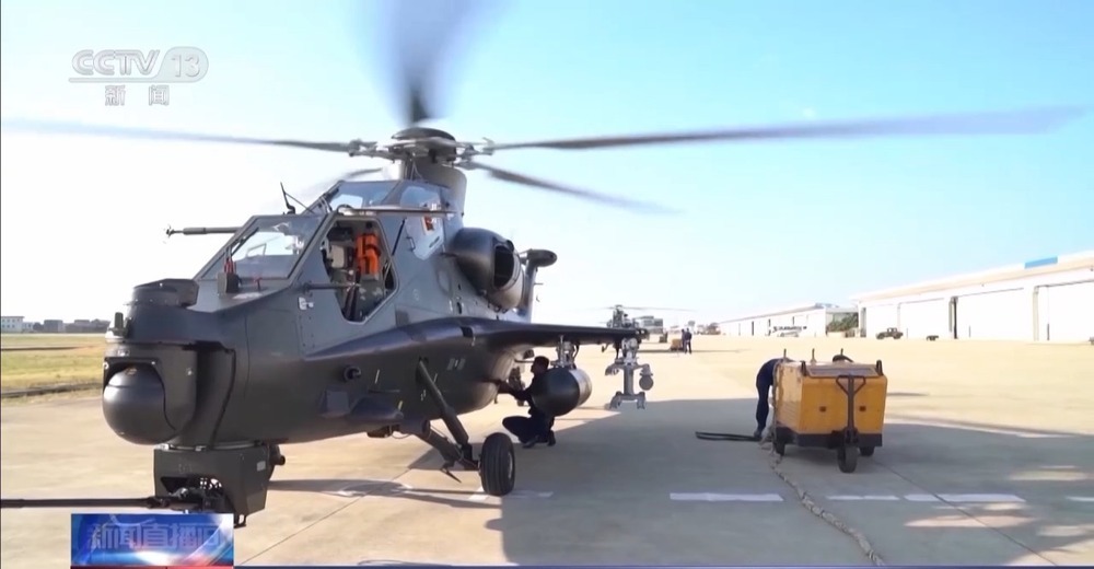 直击演训场 &nbsp;看多平台起降飞行