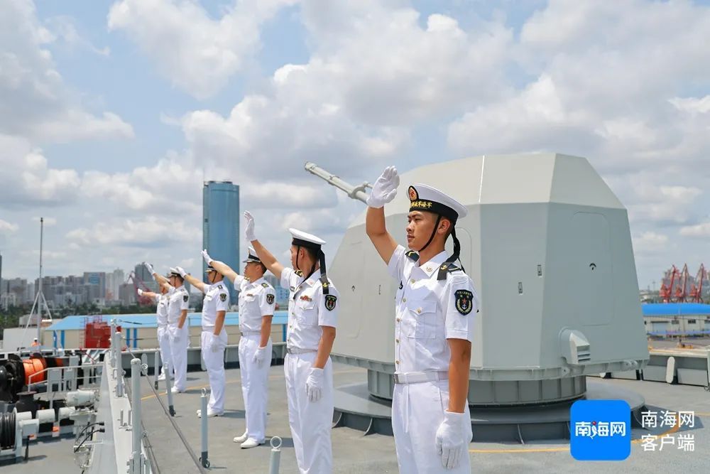 圆满完成“回家”活动！海南舰、五指山舰再启新程