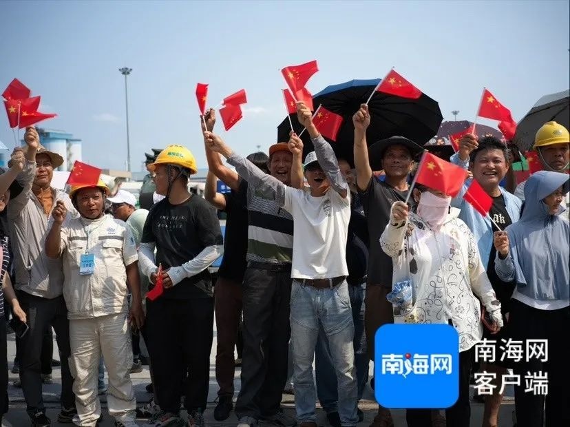 圆满完成“回家”活动！海南舰、五指山舰再启新程