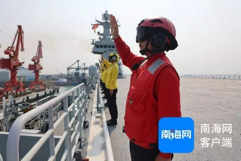 圆满完成“回家”活动！海南舰、五指山舰再启新程