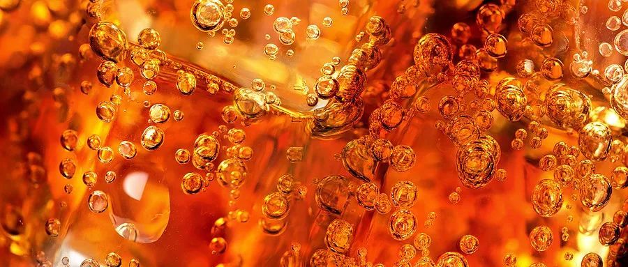 当心可乐变成“穿孔水”!出现这些症状要小心 当心可乐变成“穿孔水”!出现这些症状要小心