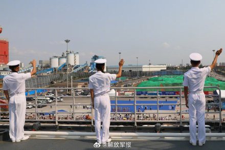 海南舰圆满完成开放日活动 海南舰圆满完成开放日活动