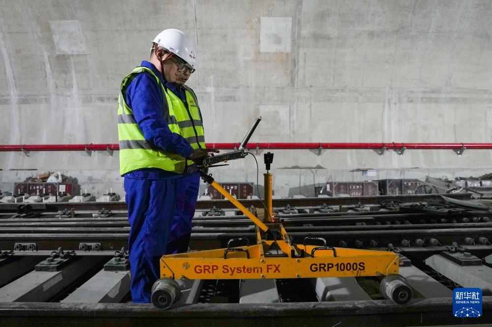 京唐城际铁路北京段轨道施工稳步推进